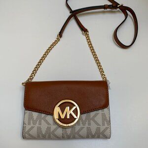 BNWOT Michael Kors Leather Trim Crossbody Wallet